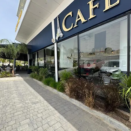Iskiele Caesar Blue & Sea View H-49 * لارنكا